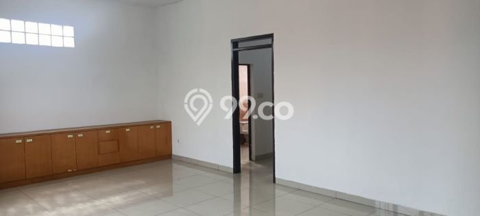 Disewakan Gudang di Pusat Kota Bandung Ramai Strategis Disewakan Gudang di Pusat Kota Bandung Ramai Strategis