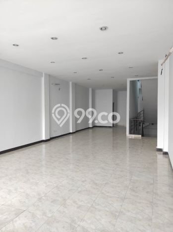 Unit Ruko Disewa Lokasi Pasir Kaliki, Bandung Spesifikasi Luas Bangunan 250m2 Unit Ruko Disewa Lokasi Pasir Kaliki, Bandung Spesifikasi Luas Bangunan 250m2