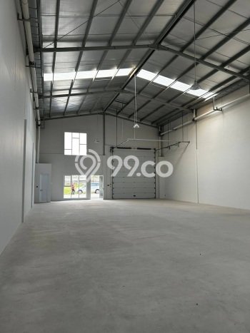 Gudang Dijual di Bandung LT 480m2 & LB 288m2 Lokasi Terbaik! Gudang Dijual di Bandung LT 480m2 & LB 288m2 Lokasi Terbaik!