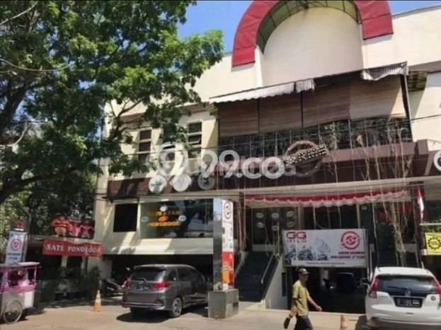 Area Ramai! Komersial Dijual di Sukajadi untuk Bisnis Luas Bangunan 1700m2 Area Ramai! Komersial Dijual di Sukajadi untuk Bisnis Luas Bangunan 1700m2