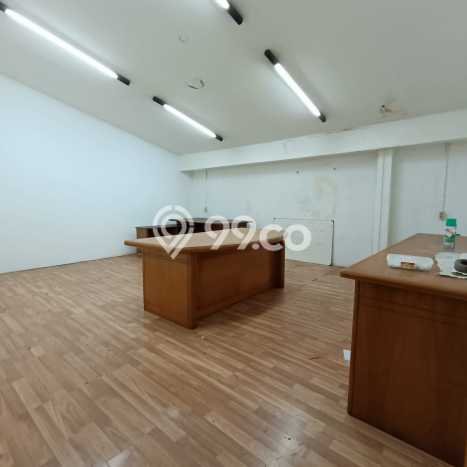 Gudang Bagus Dijual LB 1200m2 Lokasi Strategis Bandung Area Cocok untuk Bisnis Gudang Bagus Dijual LB 1200m2 Lokasi Strategis Bandung Area Cocok untuk Bisnis