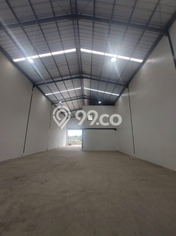 Area Strategis! Disewakan Gudang Lokasi Legok, Tangerang Cocok untuk Bisnis Area Strategis! Disewakan Gudang Lokasi Legok, Tangerang Cocok untuk Bisnis