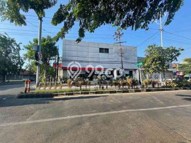 Ruko Dijual di Surabaya LT 472m2 & LB 472m2 Lokasi Terbaik! Ruko Dijual di Surabaya LT 472m2 & LB 472m2 Lokasi Terbaik!