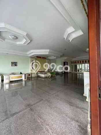 Rumah Elit Modern Siap Huni di Graha Surabaya Rumah Elit Modern Siap Huni di Graha Surabaya