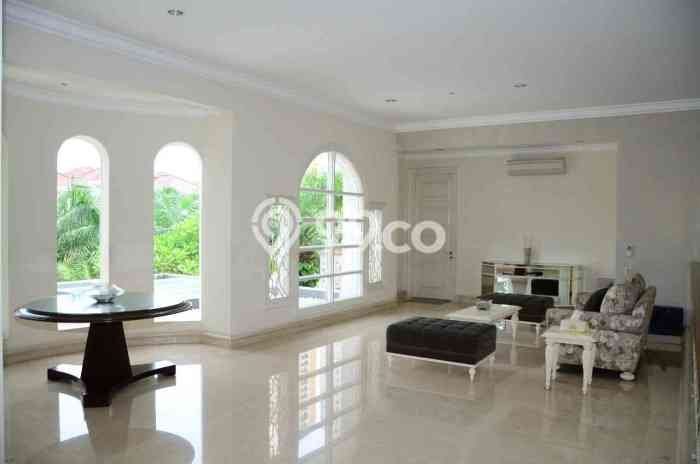 Rumah Luxury Modern Tanpa Renovasi di Pakuwon Indah Surabaya Rumah Luxury Modern Tanpa Renovasi di Pakuwon Indah Surabaya
