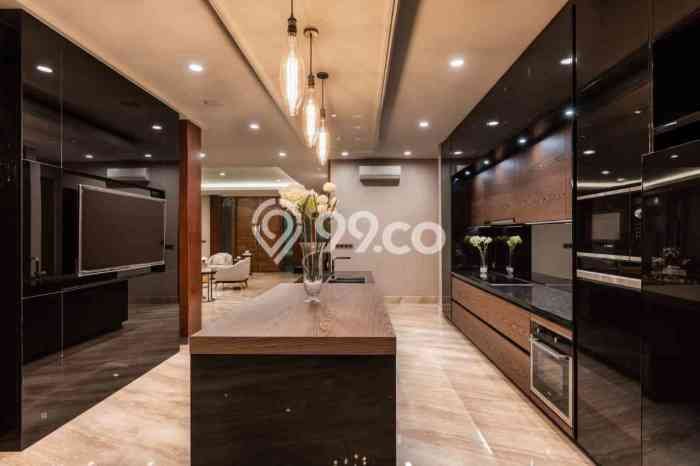 Rumah Elit Modern Tanpa Renovasi di Graha Surabaya Rumah Elit Modern Tanpa Renovasi di Graha Surabaya