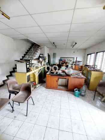 Unit Gudang Dijual di Surabaya LT 11650m2 & LB 4400m2 Unit Gudang Dijual di Surabaya LT 11650m2 & LB 4400m2