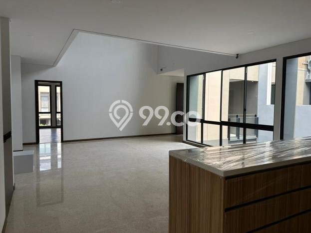 Rumah Luxury Modern Tanpa Renovasi di BSD City Tangerang Rumah Luxury Modern Tanpa Renovasi di BSD City Tangerang
