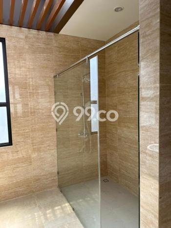 Rumah Luxury Modern Tanpa Renovasi di BSD City Tangerang Rumah Luxury Modern Tanpa Renovasi di BSD City Tangerang