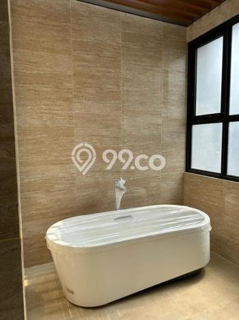 Rumah Luxury Modern Tanpa Renovasi di BSD City Tangerang Rumah Luxury Modern Tanpa Renovasi di BSD City Tangerang