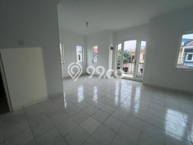 Dijual Rumah Bagus Siap Huni di Jakarta Barat Strategis Dijual Rumah Bagus Siap Huni di Jakarta Barat Strategis