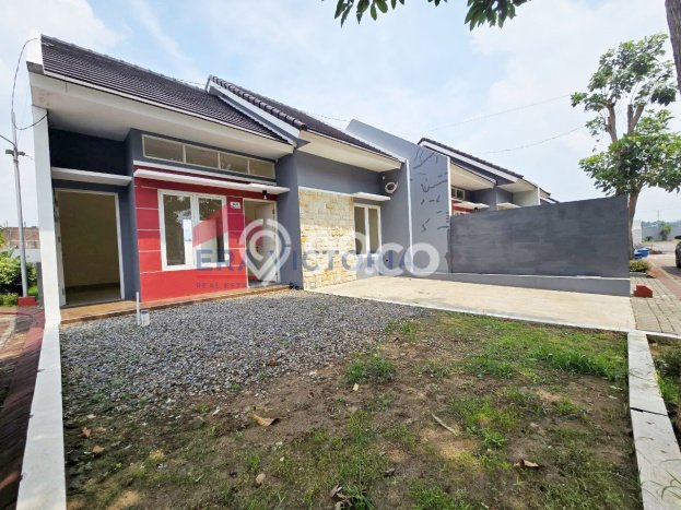Rumah Strategis Modern Lb 51m2 di Kedungkandang, Malang Rumah Strategis Modern Lb 51m2 di Kedungkandang, Malang