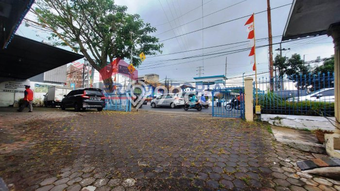 Lokasi Strategis! Dijual Ruko Bisnis di Blimbing, Malang Kondisi Baik Lokasi Strategis! Dijual Ruko Bisnis di Blimbing, Malang Kondisi Baik