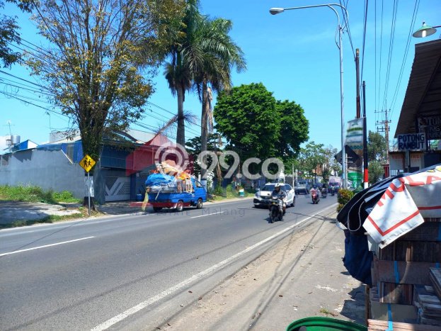 Area Ramai! Ruko Dijual di Singosari untuk Bisnis Luas Bangunan 140m2 Area Ramai! Ruko Dijual di Singosari untuk Bisnis Luas Bangunan 140m2