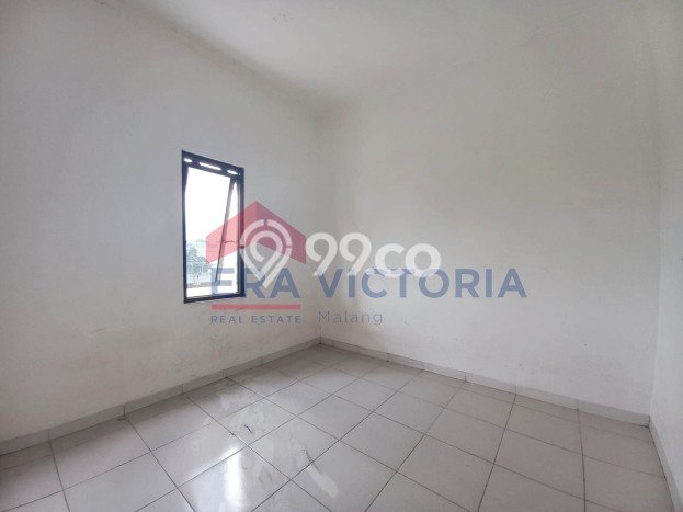 Ruko Dijual di Malang LT 66m2 & LB 141m2 Lokasi Terbaik! Ruko Dijual di Malang LT 66m2 & LB 141m2 Lokasi Terbaik!