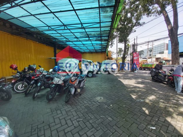 Ruko paling strategis disewakan di Blimbing Malang Ruko paling strategis disewakan di Blimbing Malang