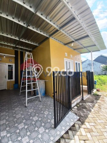 Rumah Modern Cantik 2 KT Bisa Langsung Pindah di Pandanwangi Rumah Modern Cantik 2 KT Bisa Langsung Pindah di Pandanwangi