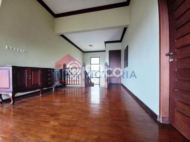 Siap Huni Hunian Elit 4 Kamar di Batu Dekat ke Mana Saja Siap Huni Hunian Elit 4 Kamar di Batu Dekat ke Mana Saja