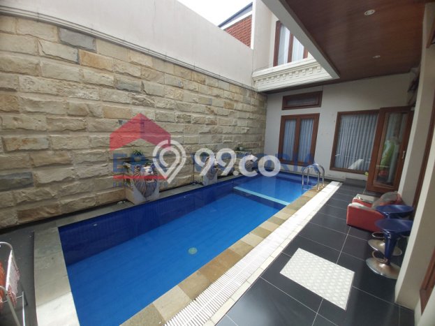 Ready to Use! Luxury House LT 375m2 Desain Elegan di Araya Ready to Use! Luxury House LT 375m2 Desain Elegan di Araya