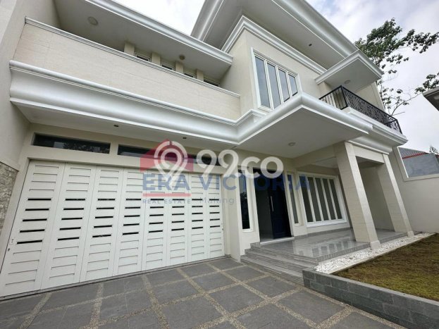 Ready to Use! Premium House LT 375m2 Desain Elegan di Araya Ready to Use! Premium House LT 375m2 Desain Elegan di Araya