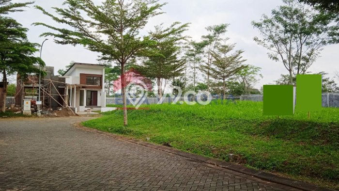 Tanah Investasi Dijual di Malang Punya Luas 180m2 Tanah Investasi Dijual di Malang Punya Luas 180m2