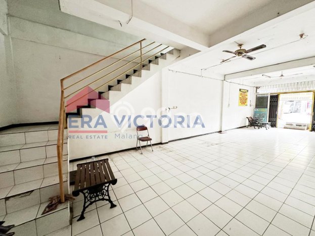Ruko Disewakan Lokasi Blimbing Malang Harga Spesial! Ruko Disewakan Lokasi Blimbing Malang Harga Spesial!