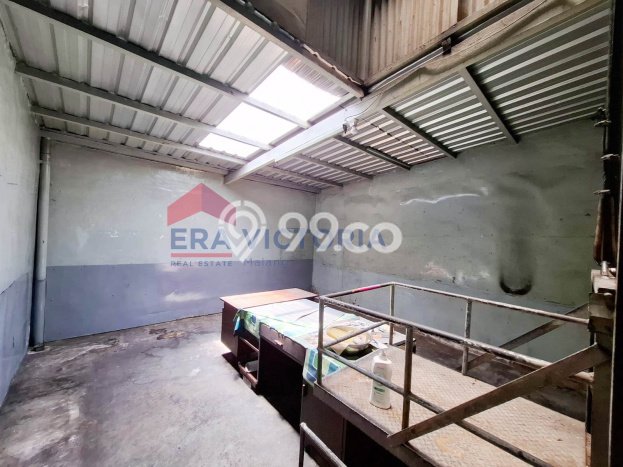 Ruko untuk disewa di Blimbing punya LT 118m2 & LB 295m2 harga sewa kompetitif Ruko untuk disewa di Blimbing punya LT 118m2 & LB 295m2 harga sewa kompetitif