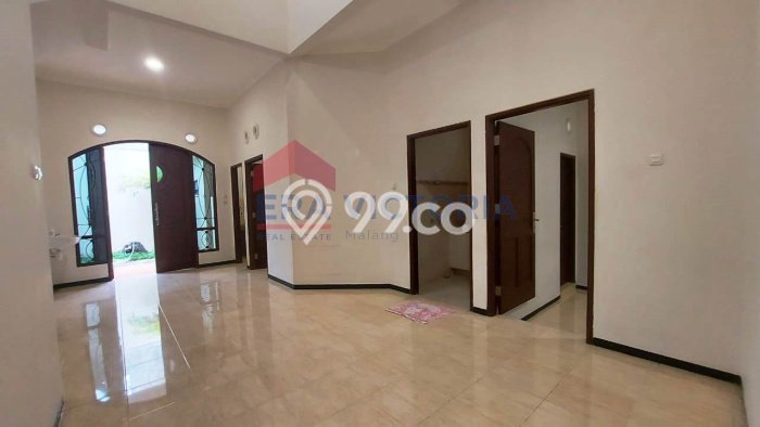 Jarang Ada! Rumah Sewa 3 Kamar Nyaman Siap Huni Dieng Jarang Ada! Rumah Sewa 3 Kamar Nyaman Siap Huni Dieng
