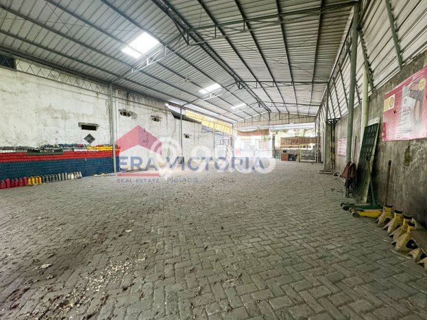 Gudang untuk disewa di Lowokwaru punya LT 500m2 & LB 500m2 harga sewa kompetitif Gudang untuk disewa di Lowokwaru punya LT 500m2 & LB 500m2 harga sewa kompetitif
