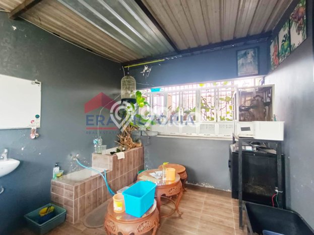 Rumah Modern Cantik 4 Kamar Bisa Langsung Pindah di Blimbing Rumah Modern Cantik 4 Kamar Bisa Langsung Pindah di Blimbing