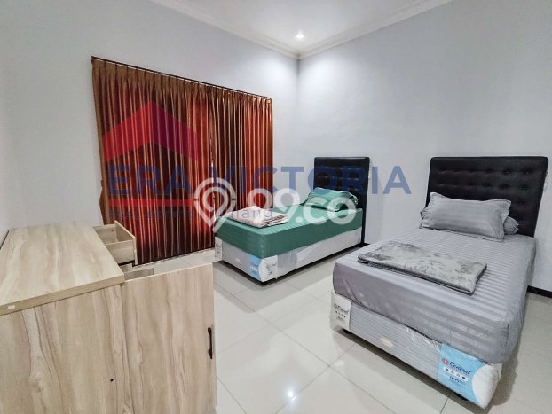 Siap Huni Hunian Elit 9 Kamar di Bumiaji Dekat ke Mana Saja Siap Huni Hunian Elit 9 Kamar di Bumiaji Dekat ke Mana Saja