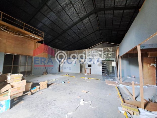 Gudang paling strategis disewakan di Blimbing Malang Gudang paling strategis disewakan di Blimbing Malang