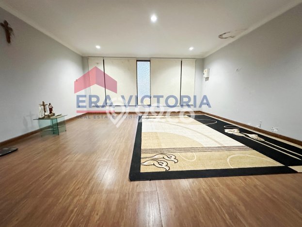 Rumah Elit LB 550m2 Siap Huni Desain Elegan di Dieng, Malang Rumah Elit LB 550m2 Siap Huni Desain Elegan di Dieng, Malang