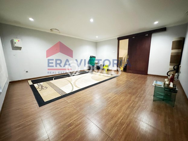 Rumah Elit LB 550m2 Siap Huni Desain Elegan di Dieng, Malang Rumah Elit LB 550m2 Siap Huni Desain Elegan di Dieng, Malang