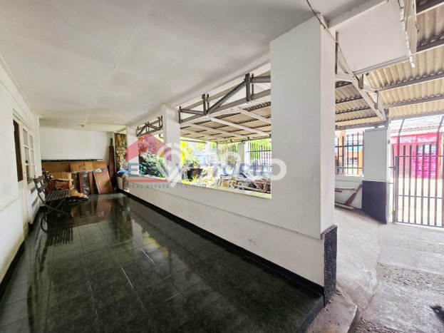 For Sale Rumah Mewah Exclusive di Lowokwaru, Malang For Sale Rumah Mewah Exclusive di Lowokwaru, Malang