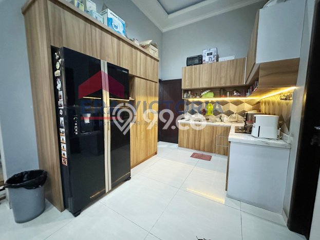 Rumah Elit LB 550m2 Siap Huni Desain Elegan di Dieng, Malang Rumah Elit LB 550m2 Siap Huni Desain Elegan di Dieng, Malang