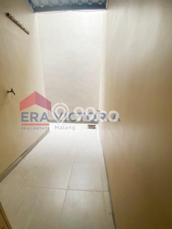 Jual Rumah Strategis Bagus Punya 3 KT di Blimbing Malang SHM Jual Rumah Strategis Bagus Punya 3 KT di Blimbing Malang SHM