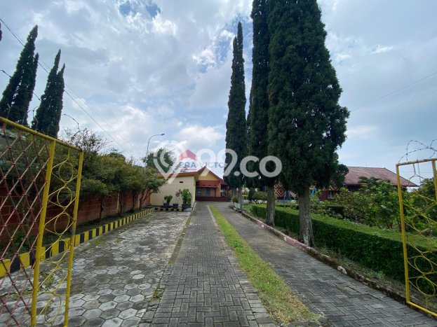 DIJUAL! Vila Kawasan Batu, Luas 3398m2m², Posisi Strategis DIJUAL! Vila Kawasan Batu, Luas 3398m2m², Posisi Strategis