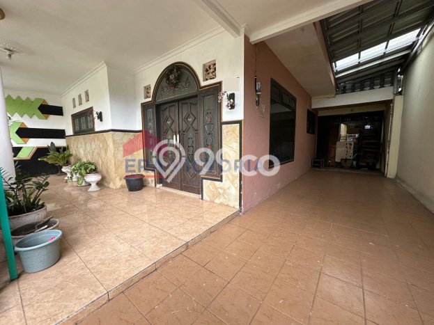 Rumah Strategis Modern Lb 150m2 di Lowokwaru, Malang Rumah Strategis Modern Lb 150m2 di Lowokwaru, Malang