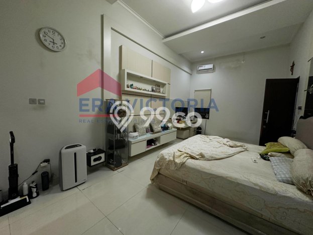 Rumah Elit LB 550m2 Siap Huni Desain Elegan di Dieng, Malang Rumah Elit LB 550m2 Siap Huni Desain Elegan di Dieng, Malang