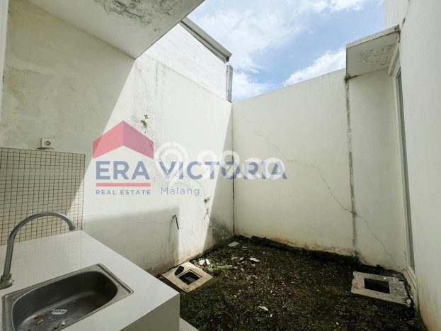 Rumah Luas Asri 2 KT Siap Huni di Malang Kota Malang Rumah Luas Asri 2 KT Siap Huni di Malang Kota Malang