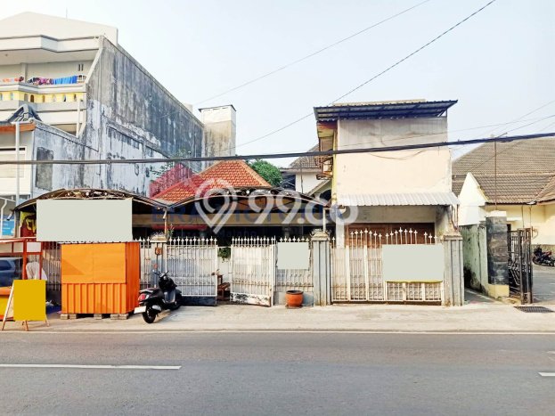 Dijual Rumah Premium dengan Fasilitas Sekitar Komplit di Klojen, Malang Dijual Rumah Premium dengan Fasilitas Sekitar Komplit di Klojen, Malang