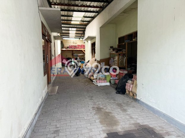 HOT LISTING! Rumah Untuk Investasi di Sukun, Luas 423m2m² Bangunan 141m2m² HOT LISTING! Rumah Untuk Investasi di Sukun, Luas 423m2m² Bangunan 141m2m²