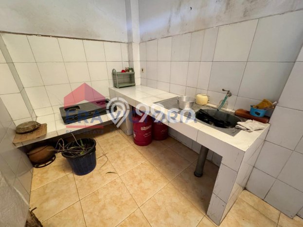 Ruko disewakan lokasi strategis Klojen Malang 300m2 Ruko disewakan lokasi strategis Klojen Malang 300m2
