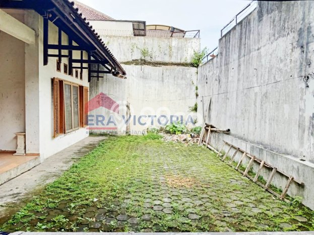 Rumah Kawasan Blimbing, Luas 498m2m², LB 350m2m² Rumah Kawasan Blimbing, Luas 498m2m², LB 350m2m²