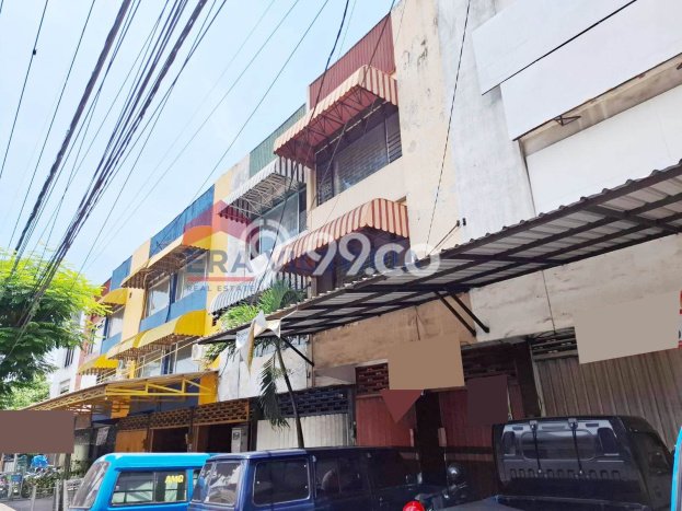 Ruko untuk disewa di Blimbing punya LT 118m2 & LB 295m2 harga sewa kompetitif Ruko untuk disewa di Blimbing punya LT 118m2 & LB 295m2 harga sewa kompetitif