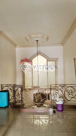 Ready to Use! Premium House LT 147m2 Desain Elegan di Rawamangun Ready to Use! Premium House LT 147m2 Desain Elegan di Rawamangun