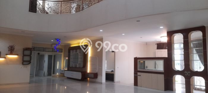 Hunian Mewah LB 600m2 Siap Huni Desain Elegan di Gading Serpong, Tangerang Hunian Mewah LB 600m2 Siap Huni Desain Elegan di Gading Serpong, Tangerang