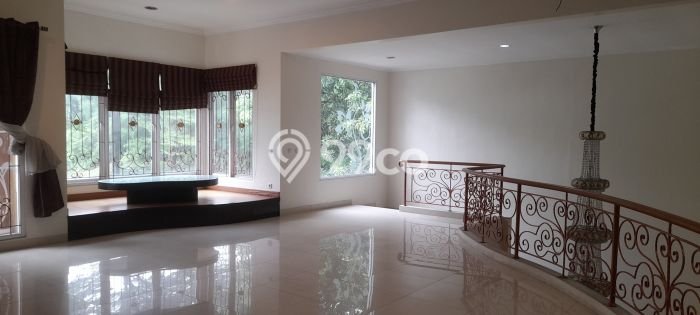 Hunian Mewah LB 600m2 Siap Huni Desain Elegan di Gading Serpong, Tangerang Hunian Mewah LB 600m2 Siap Huni Desain Elegan di Gading Serpong, Tangerang