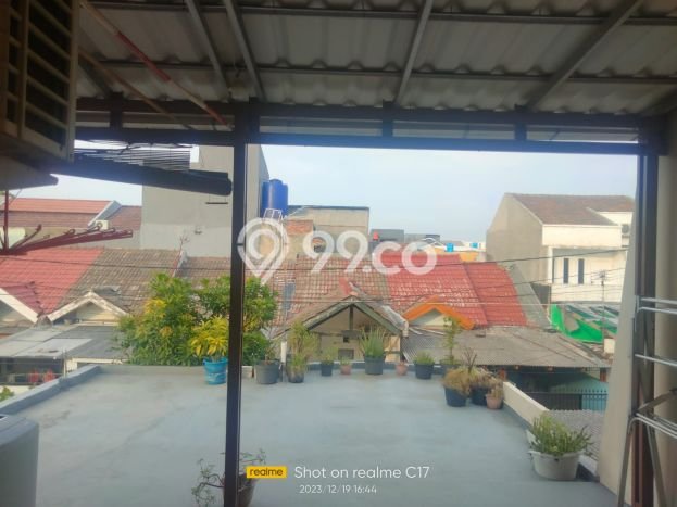 Rumah Luas Asri 3 KT Siap Huni di Gading Serpong Tangerang Rumah Luas Asri 3 KT Siap Huni di Gading Serpong Tangerang